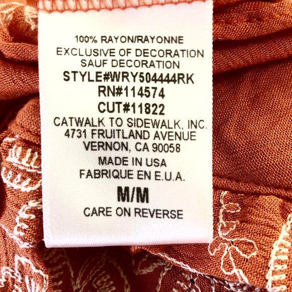 🆕Nordstrom Ro & De Cold Shoulder Top Size Medium - Picture 6 of 8